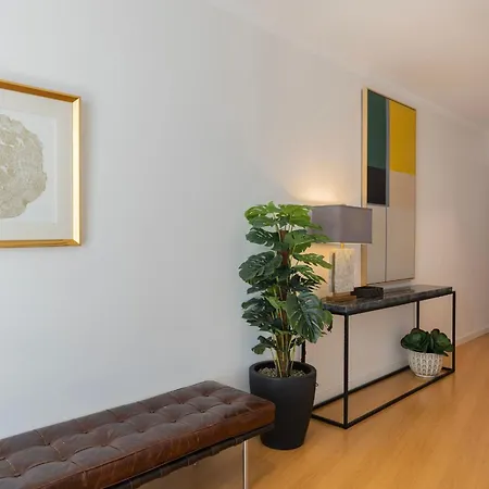 Panorama - Luxurious 4Bdr Penthouse By Lovelystay *