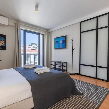 Lägenhet Lovelystay - Breathtaking Panorama - Luxurious Penthouse! Lisboa