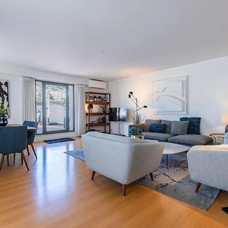 Lovelystay - Breathtaking Panorama - Luxurious Penthouse! Daire *