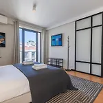 Daire Lovelystay - Breathtaking Panorama - Luxurious Penthouse! Lisboa