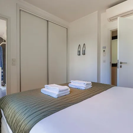 Lovelystay - Breathtaking Panorama - Luxurious Penthouse! Lisbon